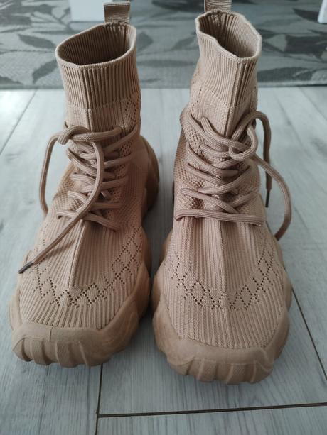 Ponožkove tenisky, 38