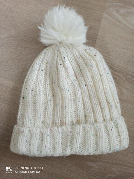 Čiapky veľ. 92-104-110, 104