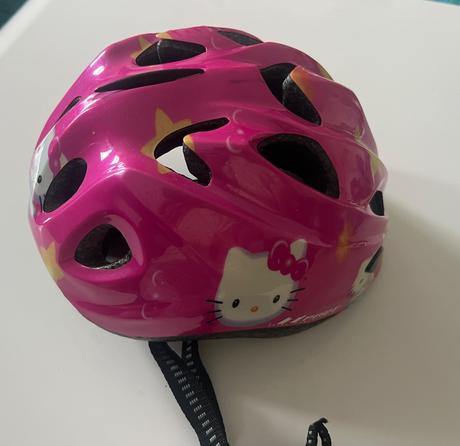 Prilba na bicykel, s