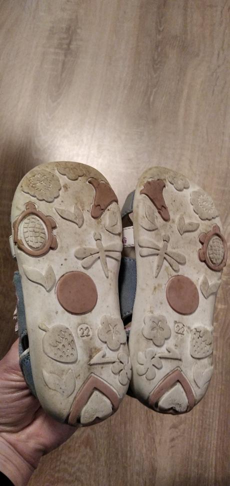 Sandálky, cupcake,22