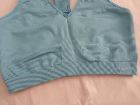 Fitness podprsenka nike dri-fit, nike,l