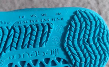 Topanky (sandalky) do vody, nabaiji,25