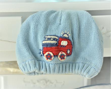 Čiapka s autíčkom-62, 62