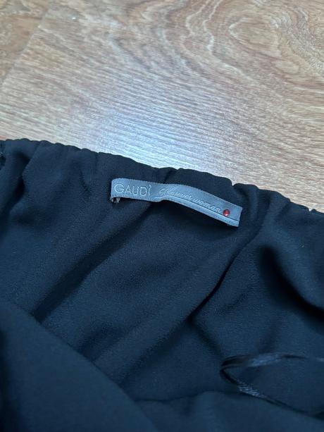 Gaudi šaty, gaudi,s