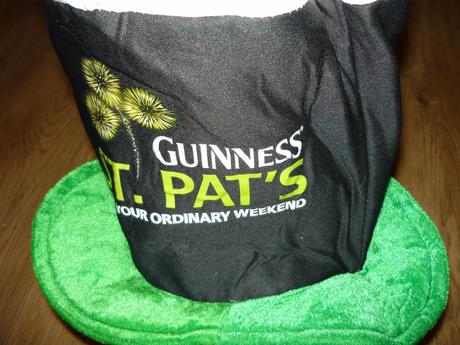 Karnevalový klobúk , 