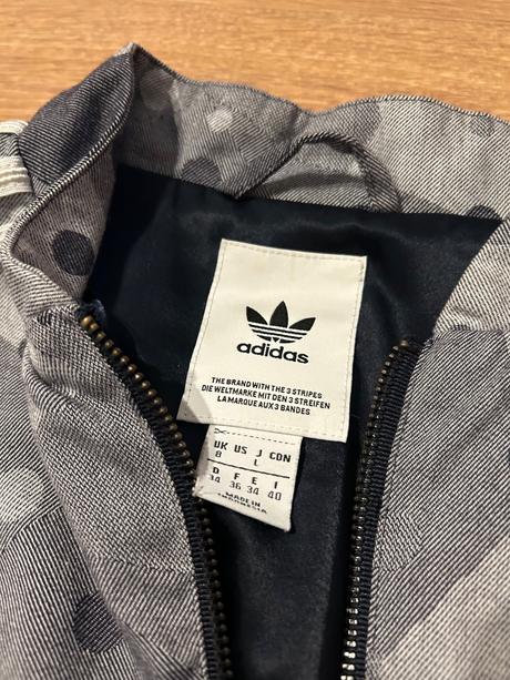 Adidas bunda, adidas,xs