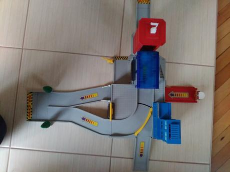 Dráha auto požiarna stanica,