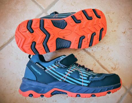 Veľmi pekný stav - 22,5cm, 34