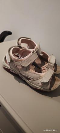 Športové kožené sandale, 33