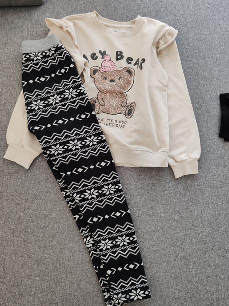 Mikina so zateplenymi legínami, 128