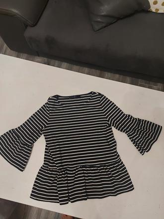 Hrubšie tričko/svetrík, s