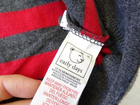 Svetrík pásik s kapucňou, 80