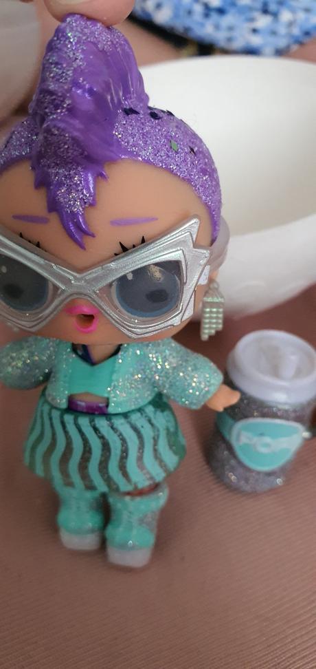 Lol bábika glam rocker,