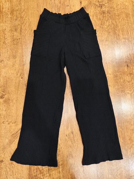 Rebrované zvoňáky, 128