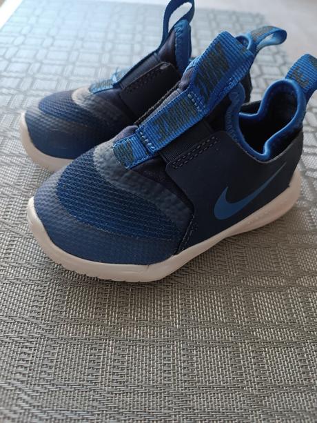 Nike tenisky, nike,22