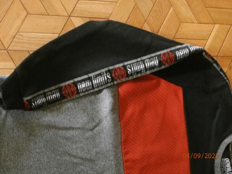 Viacfarebná mikina, c&a,182