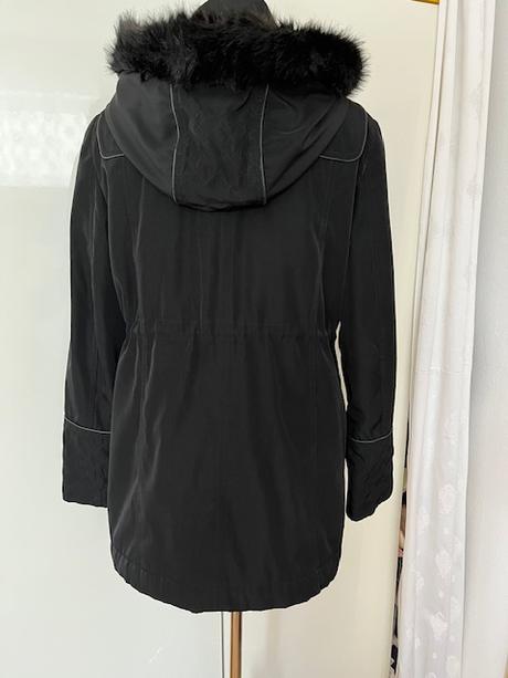 Parka čiernej farby- zn. orsay, orsay,40