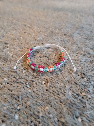 Handmade náramok s kvetmi, 