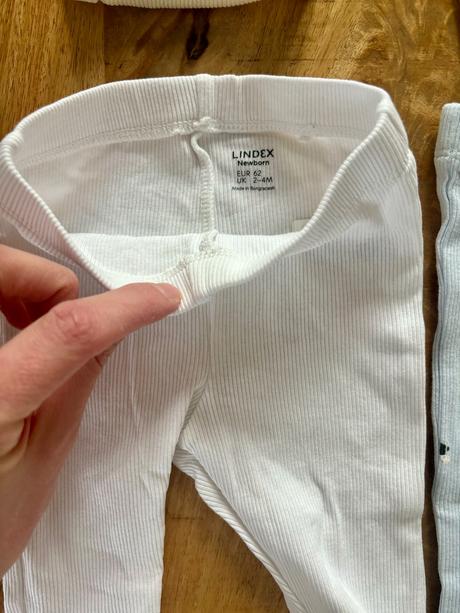 Lindex včielky body a leginy, lindex,56