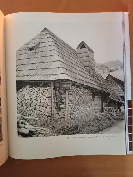 Drevené stavby na slovensku (1971),