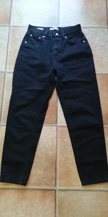 Čierne rifle mom jeans., pull&bear,38