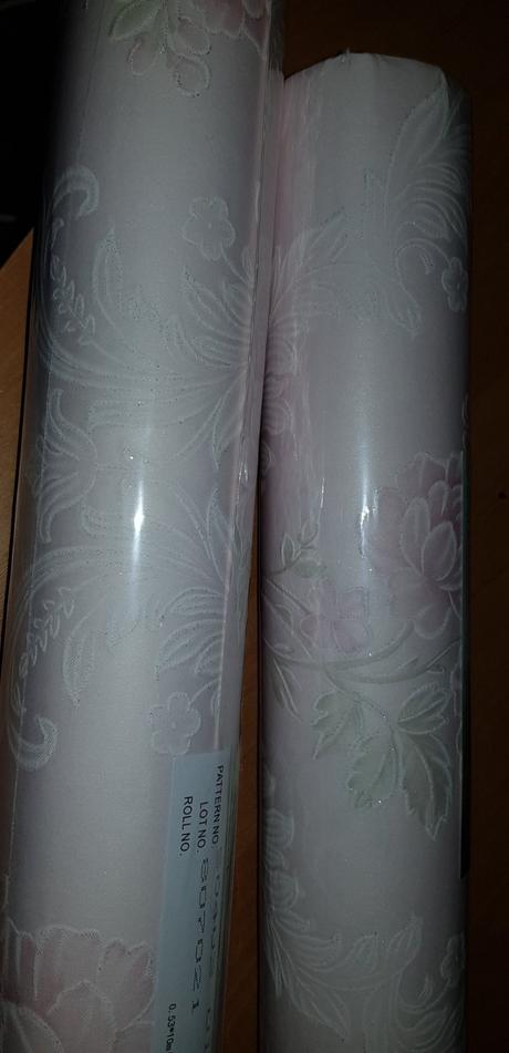 Romantické kvietkované tapety,