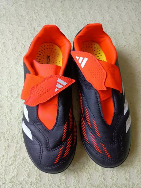Kopačky adidas, adidas,33