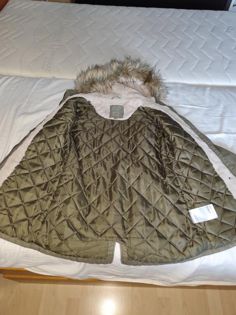 Predám zimnú bundu, c&a,158