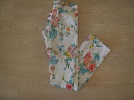 Kvetované letné nohavice zn. please, xxs veľkosť, xs