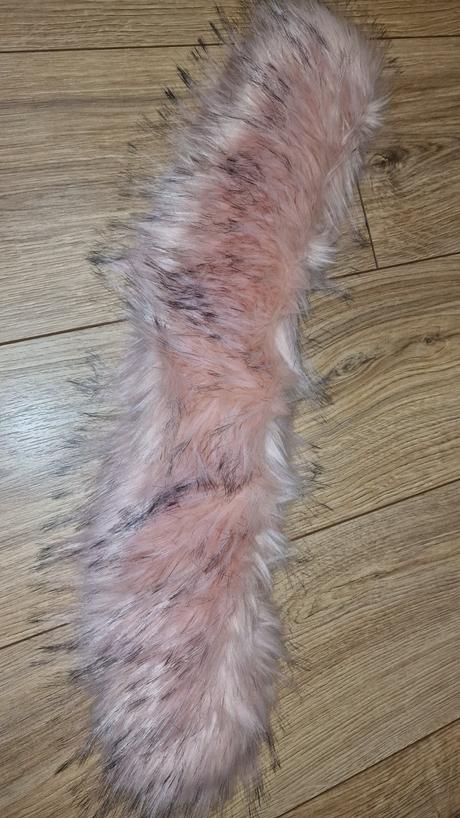 Kožušina na kapucňu, 