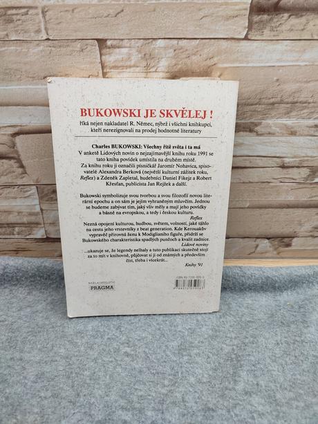 Hollywood - charles bukowski cz,