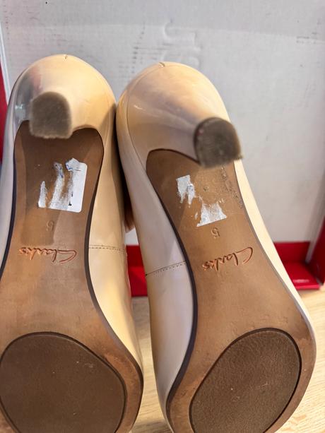 Kožené lodičky s ružovou špičkou, clarks,38