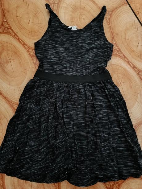 Čierne saty, h&m,134