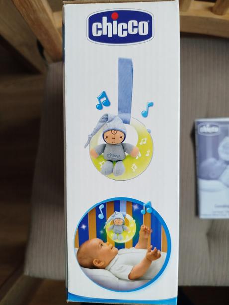 Chicco hrajúci a svietiaci mesiac so škriatkom - m,