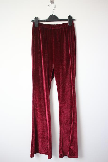 Zvonové nohavice, m