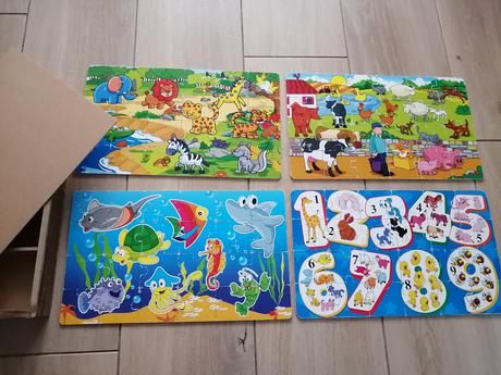 Drevené puzzle 4 x 24 dielikov v krabici, 