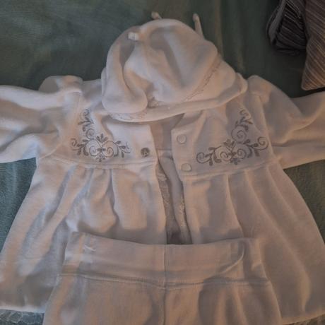 Oblečenie na krst, 62