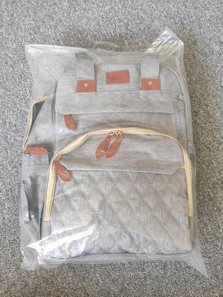 Batoh pre mamy - turistická postieľka v batohu,