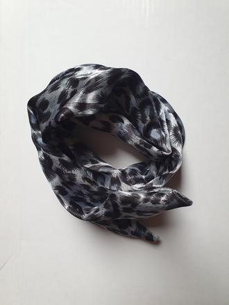 Tvarovatelna ozdoba do vlasov - satenova,