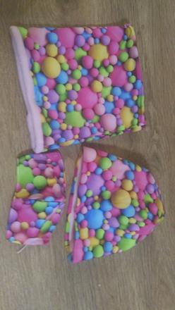 Čiapka, nákrčník a ruško, 92