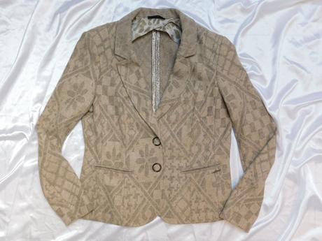 Luxusny damsky vlneny blejzer, 42