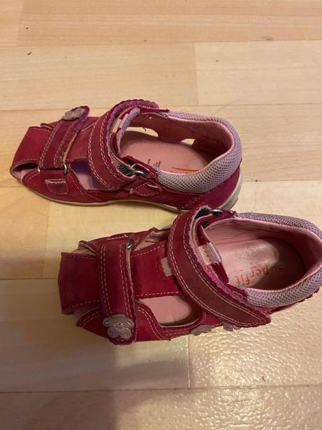 Červené sandále, superfit,24