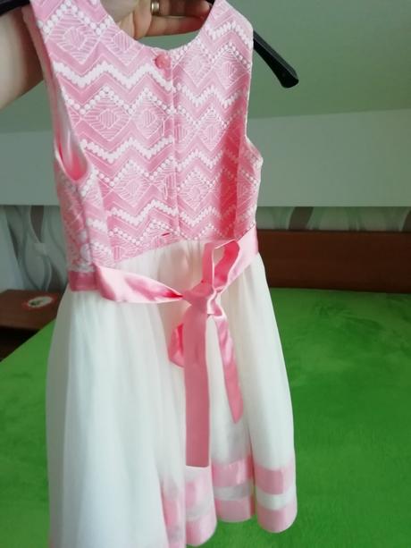 Šaty pre princeznú, 122