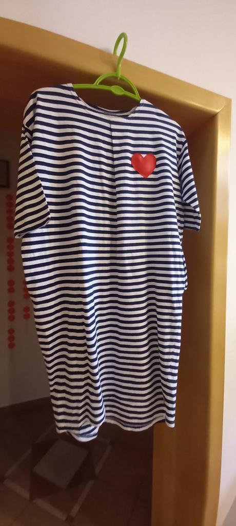 Pískacie šaty xs - m, xs