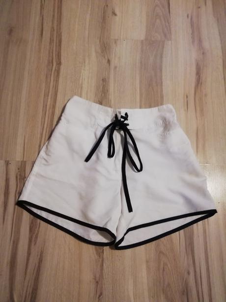 Šortky dámske, l
