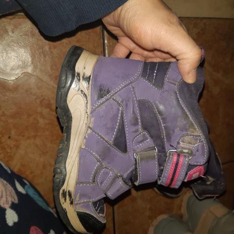 Dievčenské cizmicky, 27