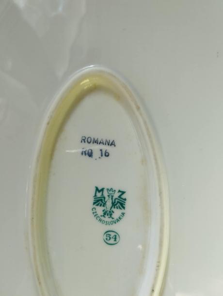 Servirovaci tanier romana, 