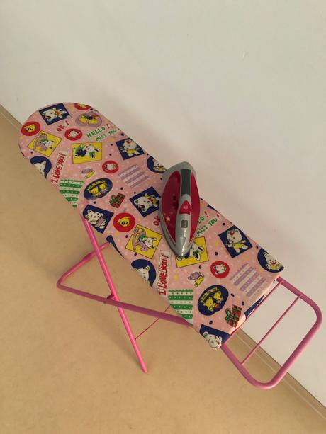 Detská žehlička a žehliaca doska, 