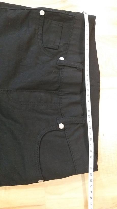 Nenosené 146/152, takko,146