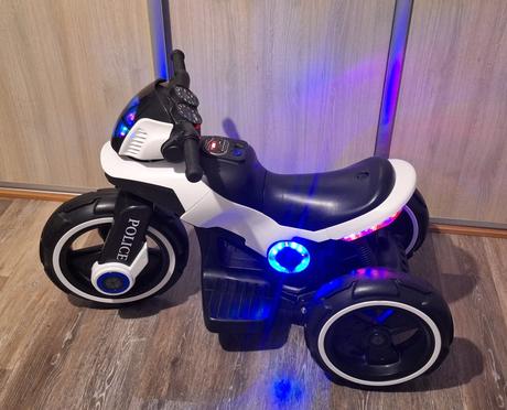 Policajná elektrická motorka, 